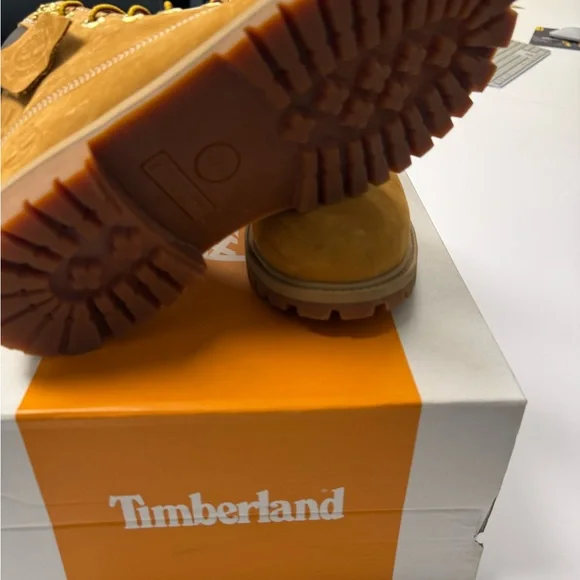 Timberland Men's Boots - Wheat Tan Size 7M EUC with box - Picture 5 of 6